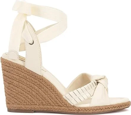 Vince Camuto Floriana Women's Sandals Black : 5 M, Leather - Image 11