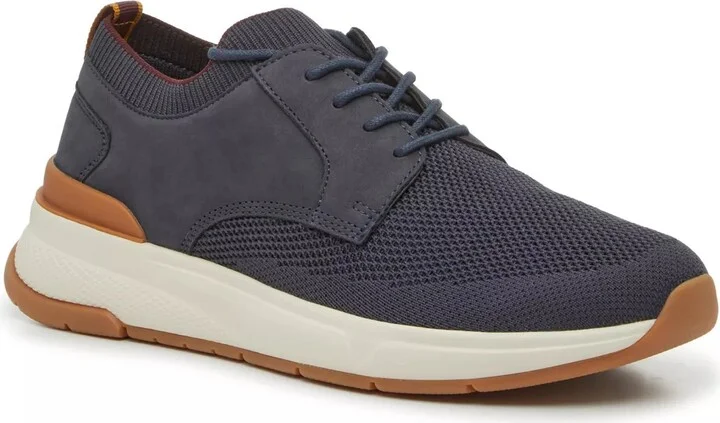 Vince Camuto Grein Oxford