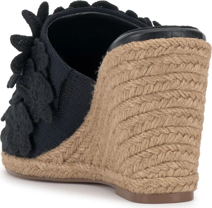 Vince Camuto x Laura Beverlin Daisy Wedge Mule - Image 5