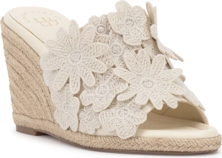 Vince Camuto x Laura Beverlin Daisy Wedge Mule - Image 4