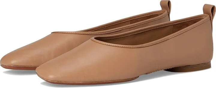Vince Vivian Slip-Ons Women's Flat Shoes Chai Tan Leather : 10 M