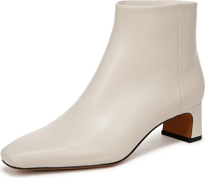 Vince Womens Silvana Low Heel Square Toe Ankle Bootie Ankle Boot Flax White Leather 5.5 M