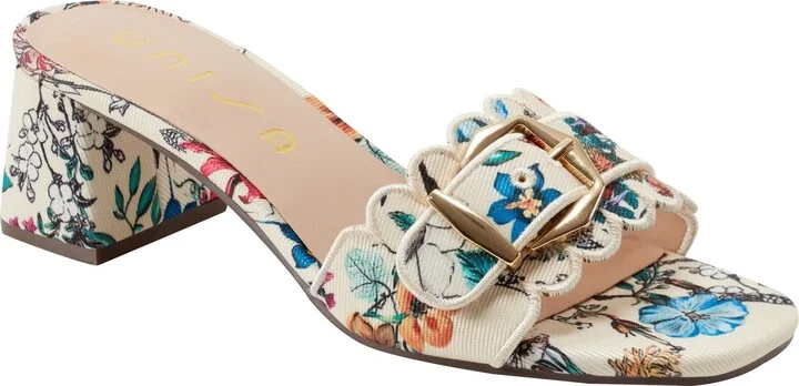 WHITE FLORAL