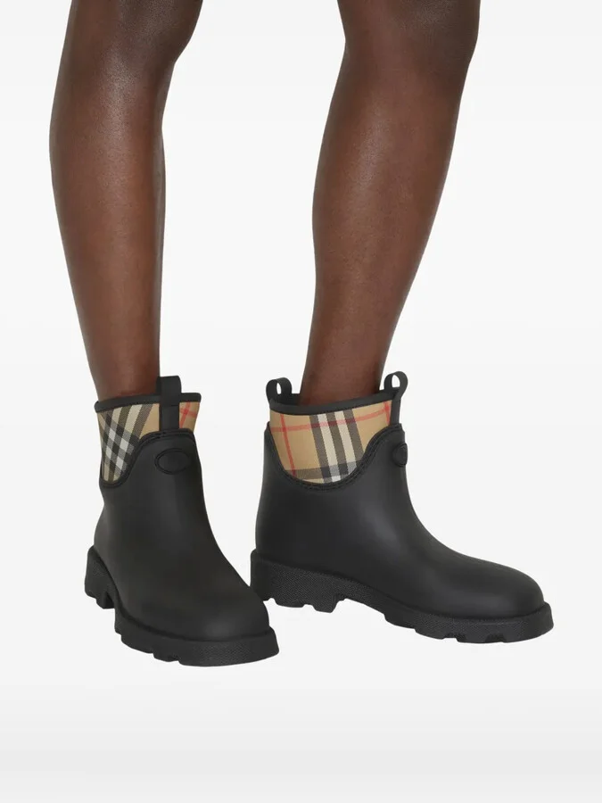 Vintage Check-detailed rain boots - Image 5