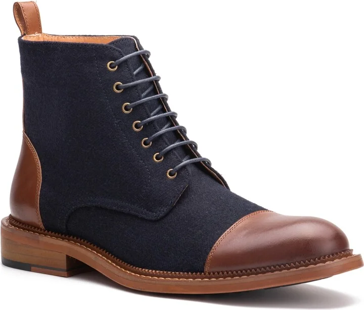 Tan,navy
