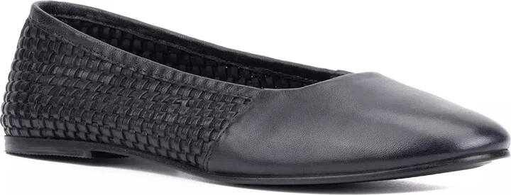 Vintage Foundry Wilma Ballet Flat