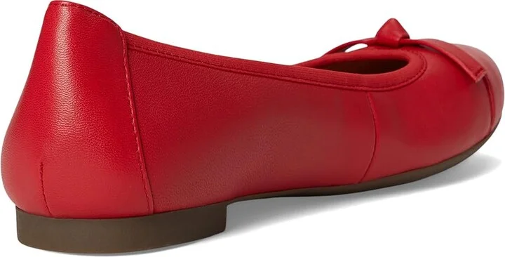 VIONIC Amorie Skimmers Women's Flat Shoes Red Leather : 6.5 M, Leather/Rubber - Image 4