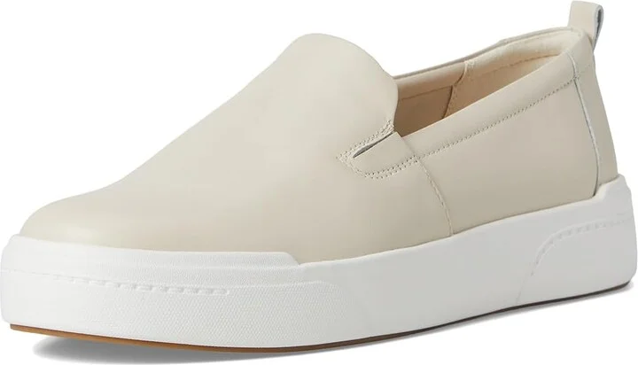 VIONIC Carson Slip On Shoes Women's Shoes Cream Leather : 8.5 M, Leather/Rubber - Image 5