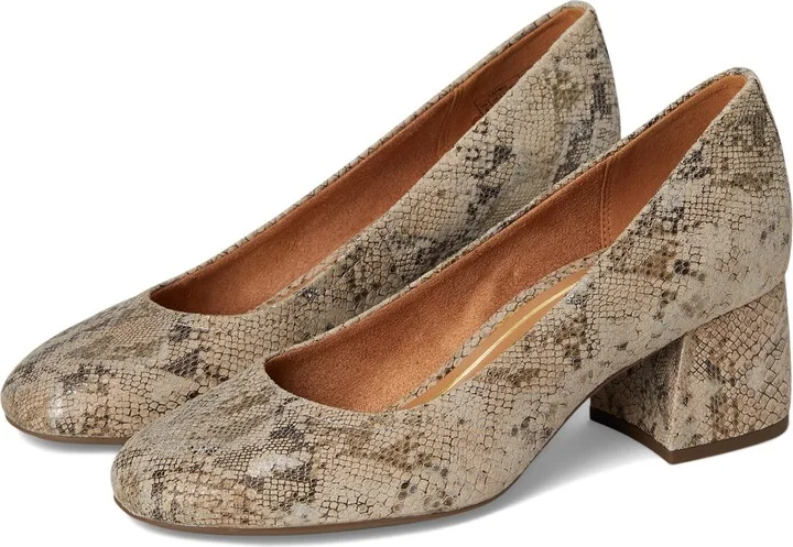 Vionic Women's Carmel Pumps