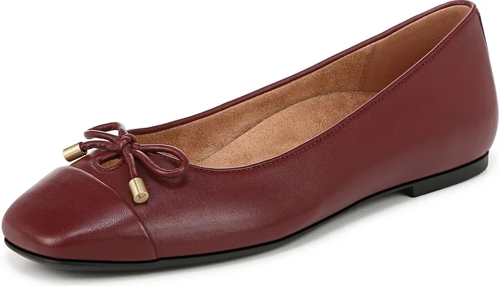 Syrah Burgundy Leather