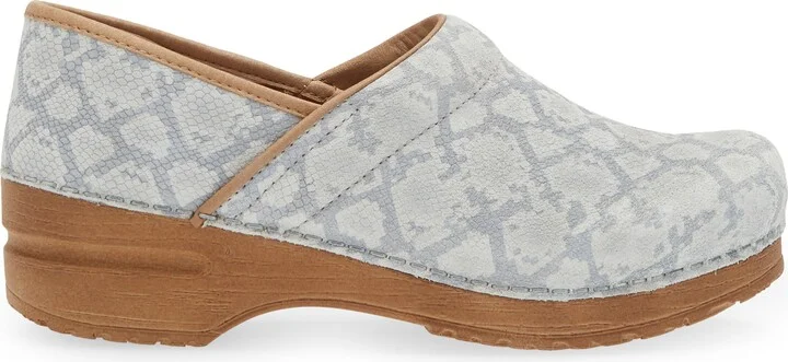 Viper Snake Embossed Clog - Image 3
