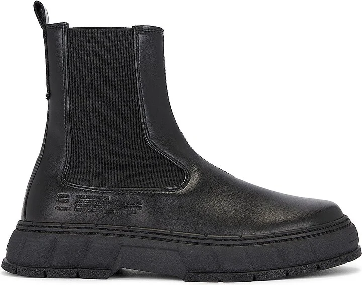 Viron Chelsea Boot in Black