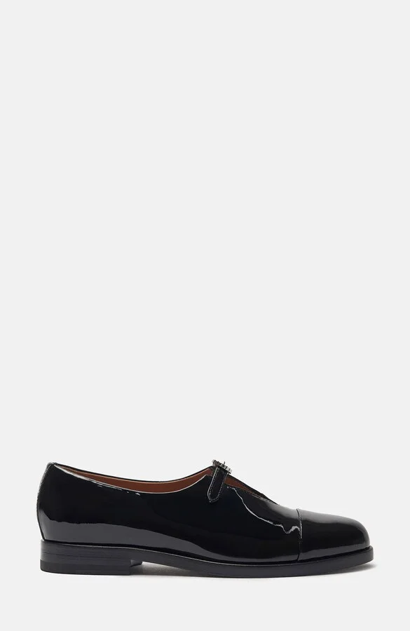 Vittoria Monks - Image 2