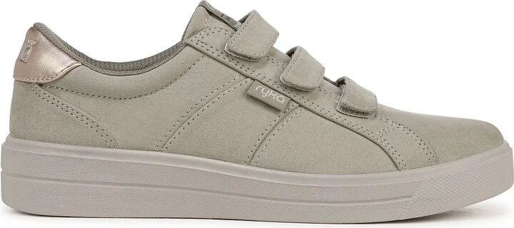 Viv 2 Classic Low Top Sneaker - Image 5