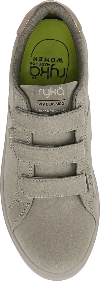 Viv 2 Classic Low Top Sneaker - Image 6