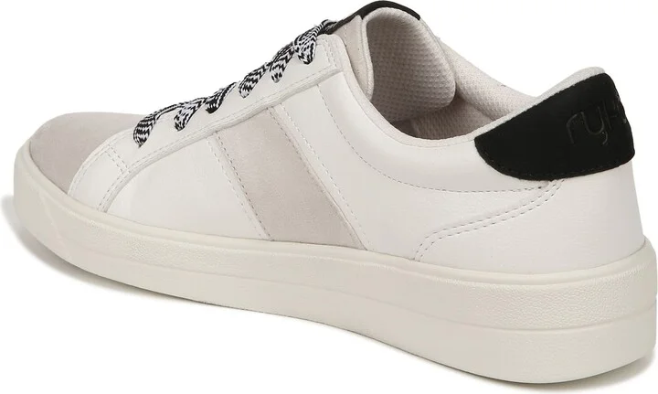 Viv Classic Low Top Sneaker - Image 2