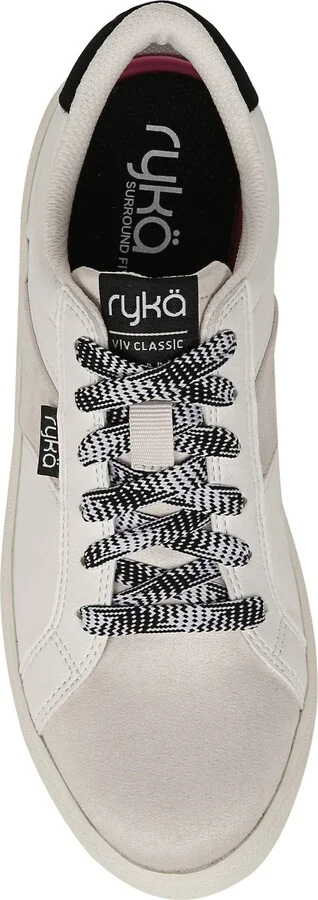 Viv Classic Low Top Sneaker - Image 5