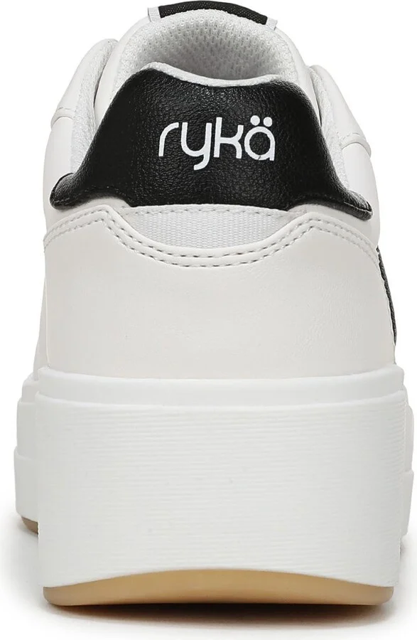 Viv Max Sneaker - Image 7