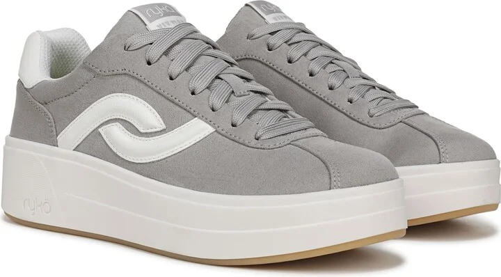 Viv Max Sneaker - Image 10