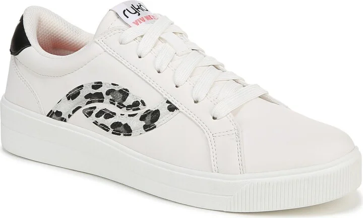 White Leopard