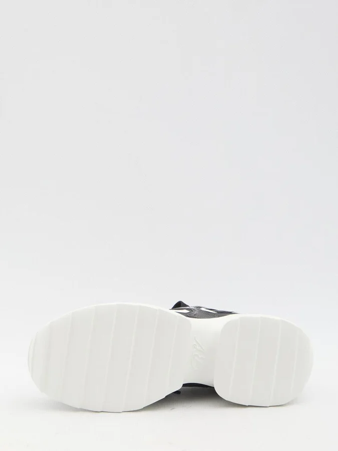 Viv' On The Run Sneakers - Image 4