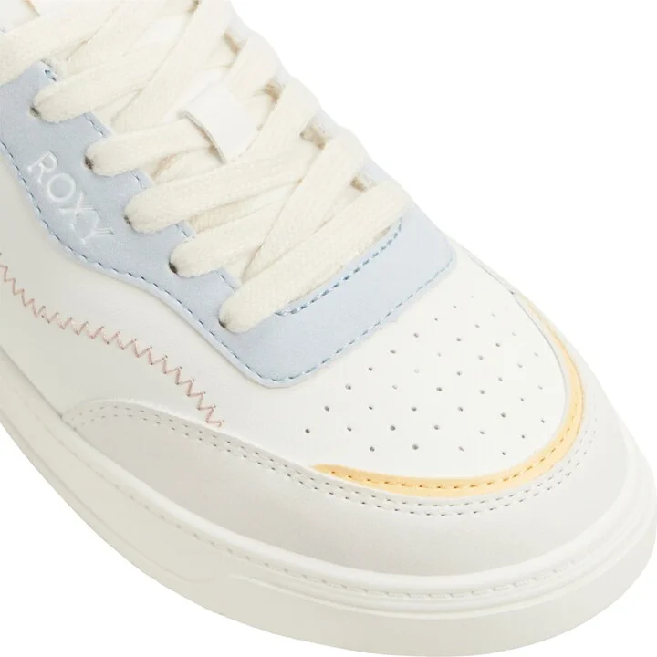 Vivianne Sneaker - Image 8