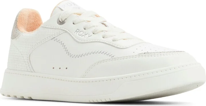 Vivianne Sneaker