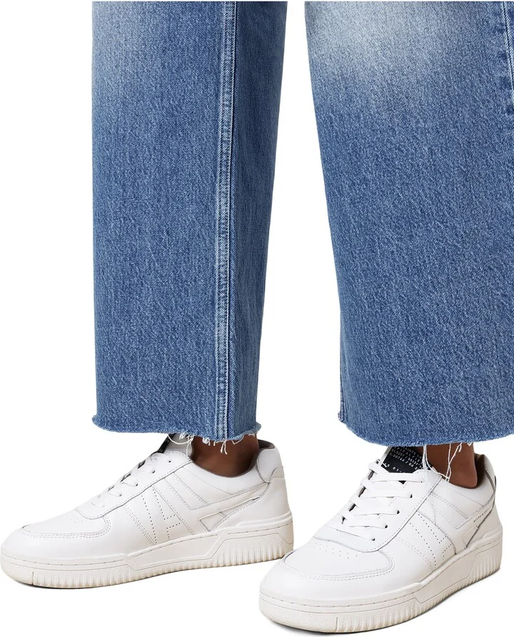 Vix Sneaker - Image 2