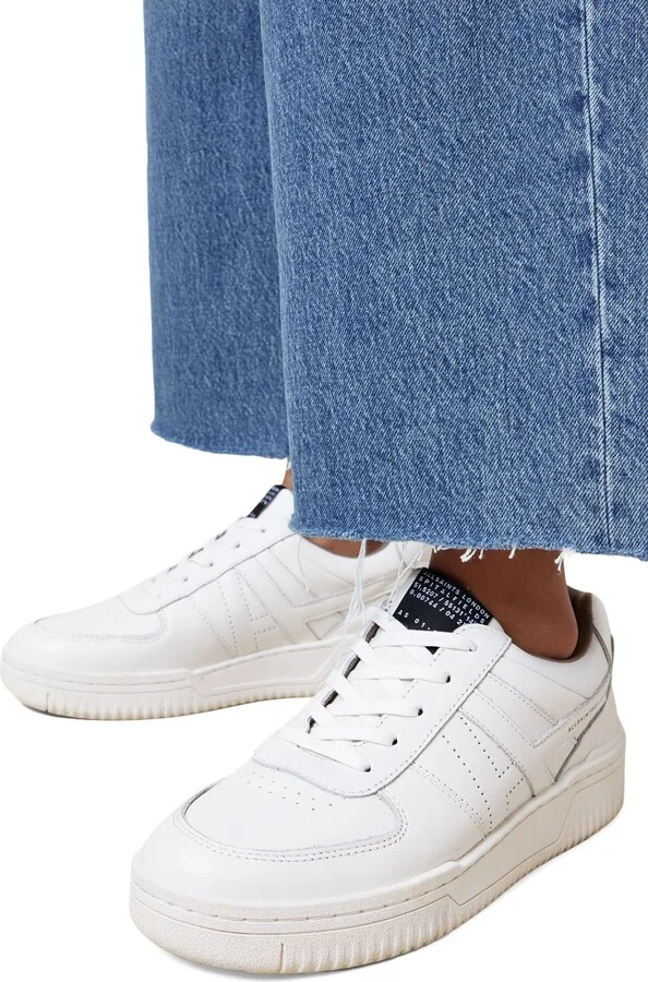 Vix Sneaker - Image 6