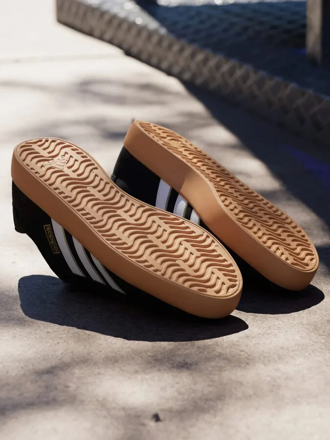 VL Court 3.0 "Black/White/Gum" sneakers - Image 2