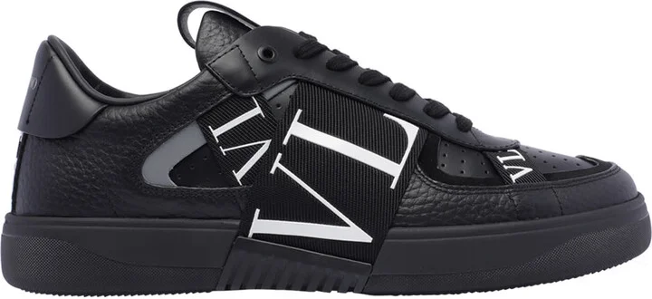 Vl7n Sneakers