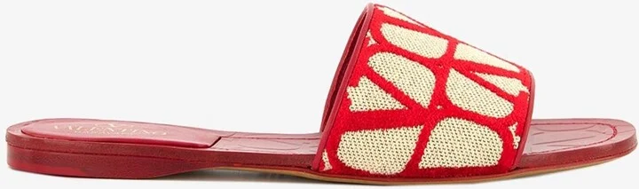 VLogo Flat Sandals