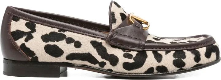 VLogo loafers