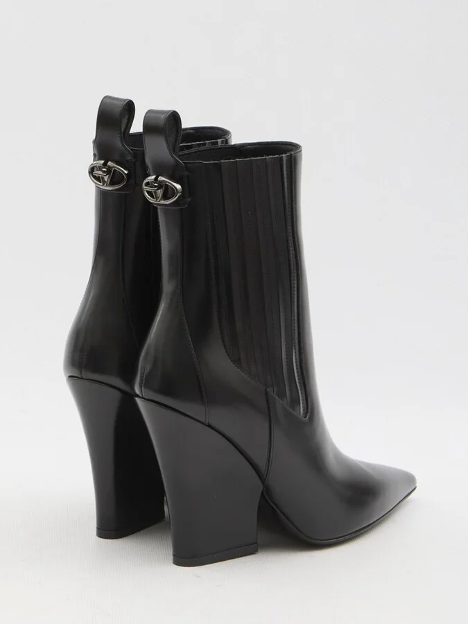 Vlogo Lockette Booties - Image 3