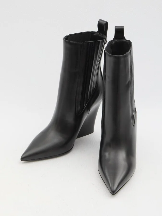 Vlogo Lockette Booties - Image 5