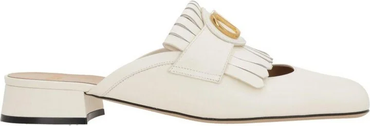 Vlogo Plaque Square Toe Sandals