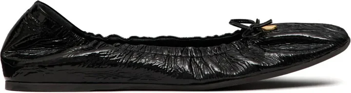 VLogo ruched ballerina shoes