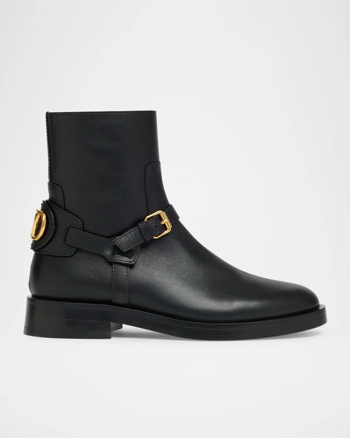 VLogo Signature Leather Booties