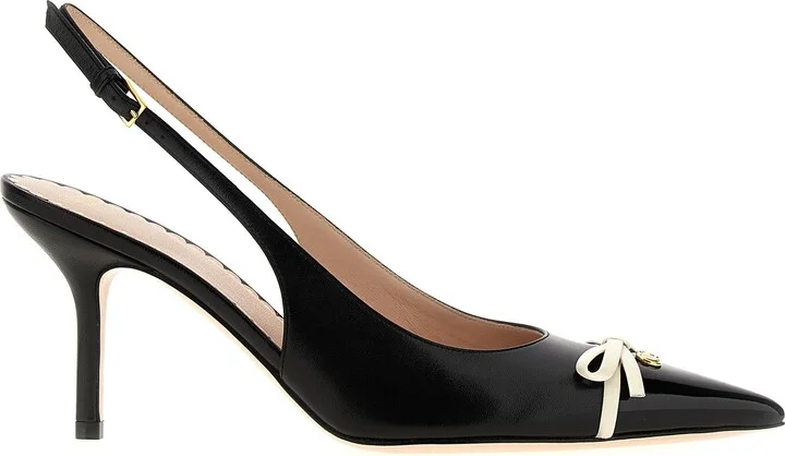 Vlogo Signature Pumps