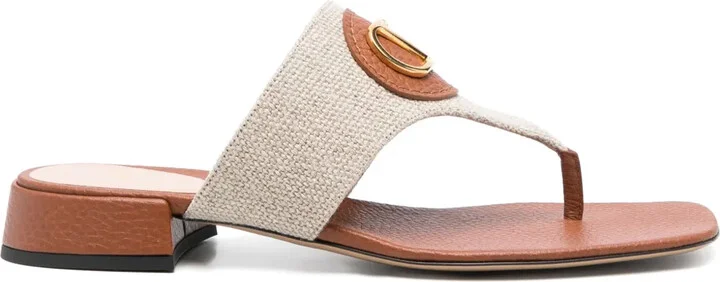 VLogo Signature sandals