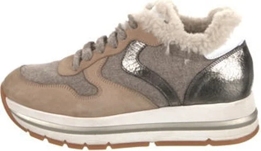 Brown, Neutrals