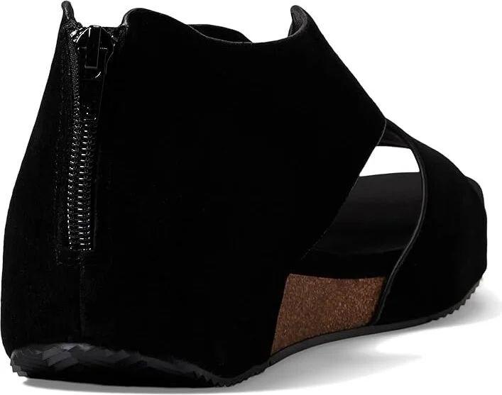 VOLATILE Gainsbourg Women's Shoes Black : 6 M, Suede - Image 4