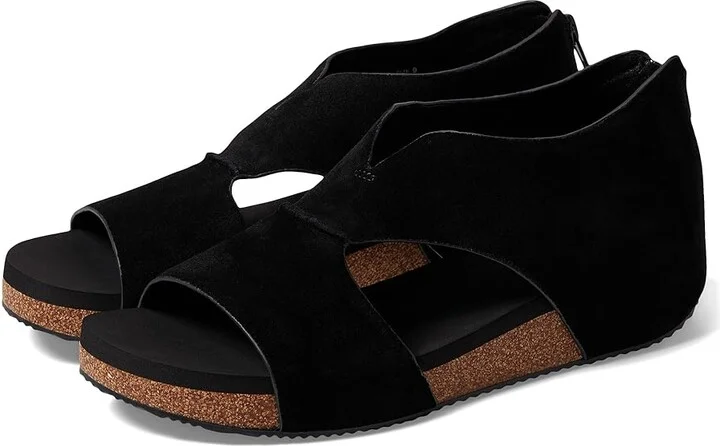 VOLATILE Gainsbourg Women's Shoes Black : 6 M, Suede