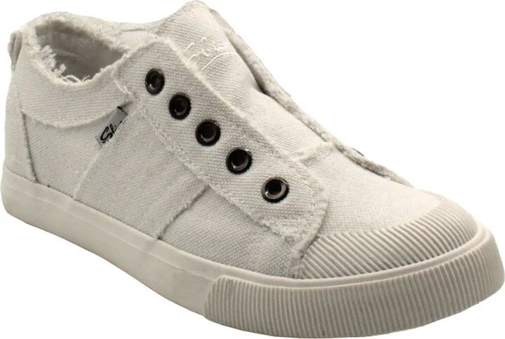 VOLATILE Women's Creola Platform