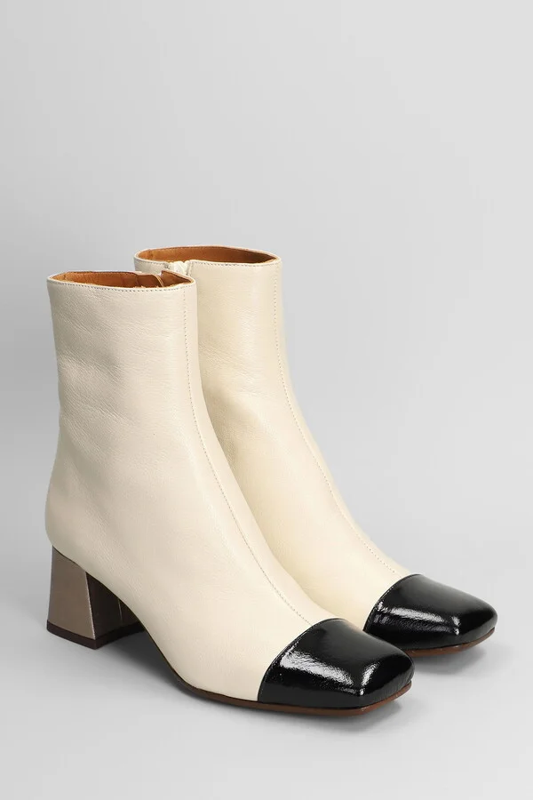 Volkiria High Heels Ankle Boots In White Leather - Image 2