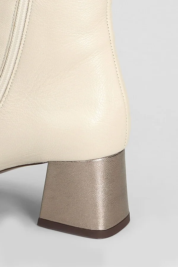 Volkiria High Heels Ankle Boots In White Leather - Image 5