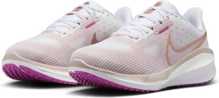 Vomero 17 Running Shoe
