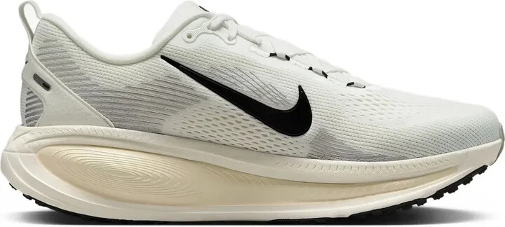 Vomero 18 "Summit White/Coconut Milk" sneakers