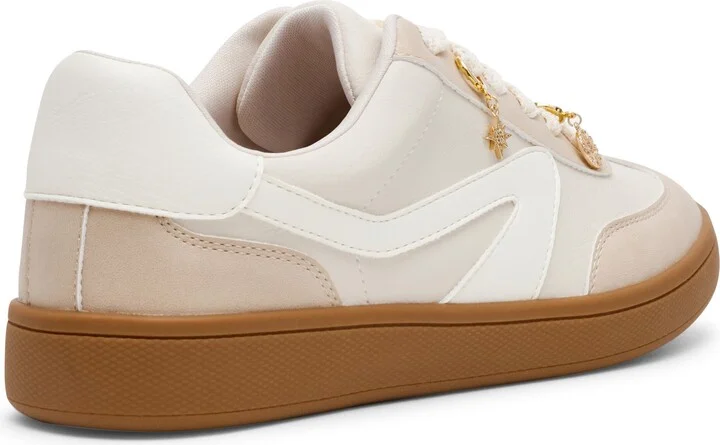 Voyage Sneaker - Image 2