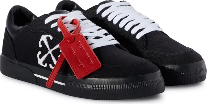 Vulcanized contrasting-tag canvas sneakers - Image 2